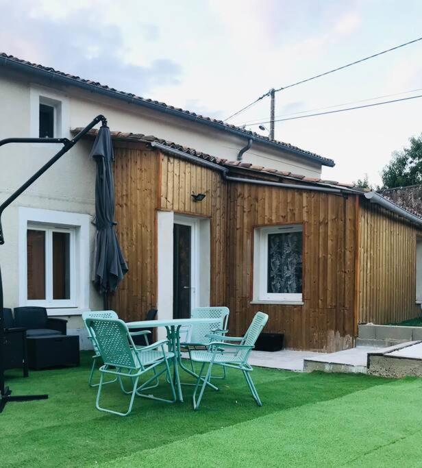 L'Ecolier Futuroscope 4 Personnes Apartment Beaumont  Екстериор снимка